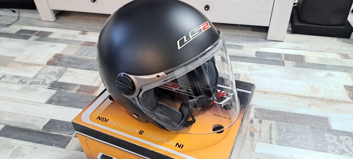 Kask motocyklowy LS2 r. M