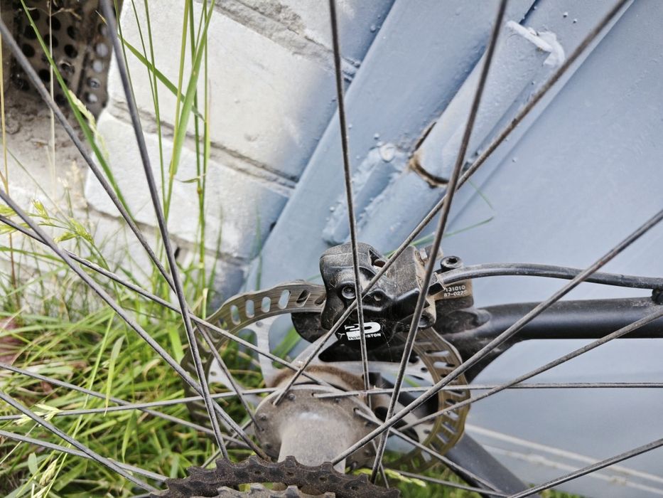 Велосипед Spelly 19" рама, 26" колеса, 24 скорости