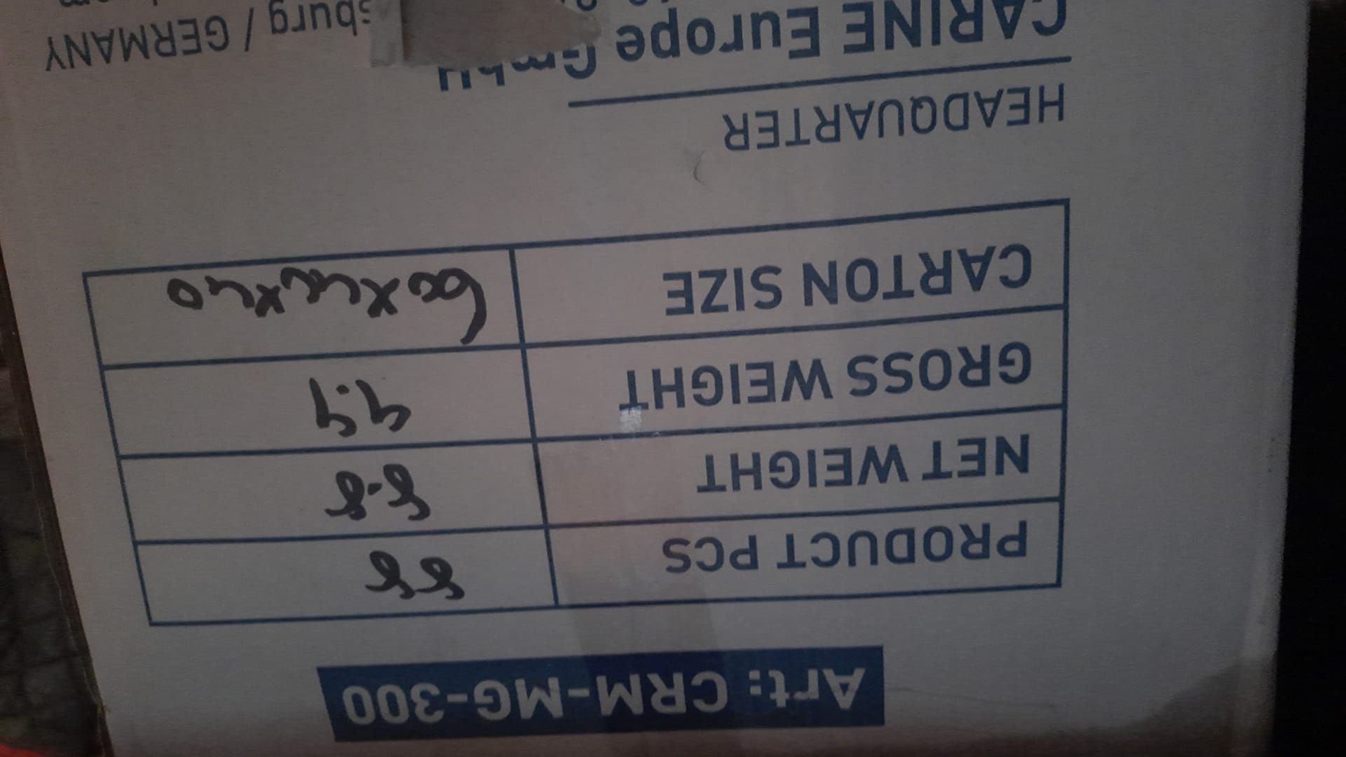 Fartuch medyczny ochronny ,do malowania 88 sztuk Karton