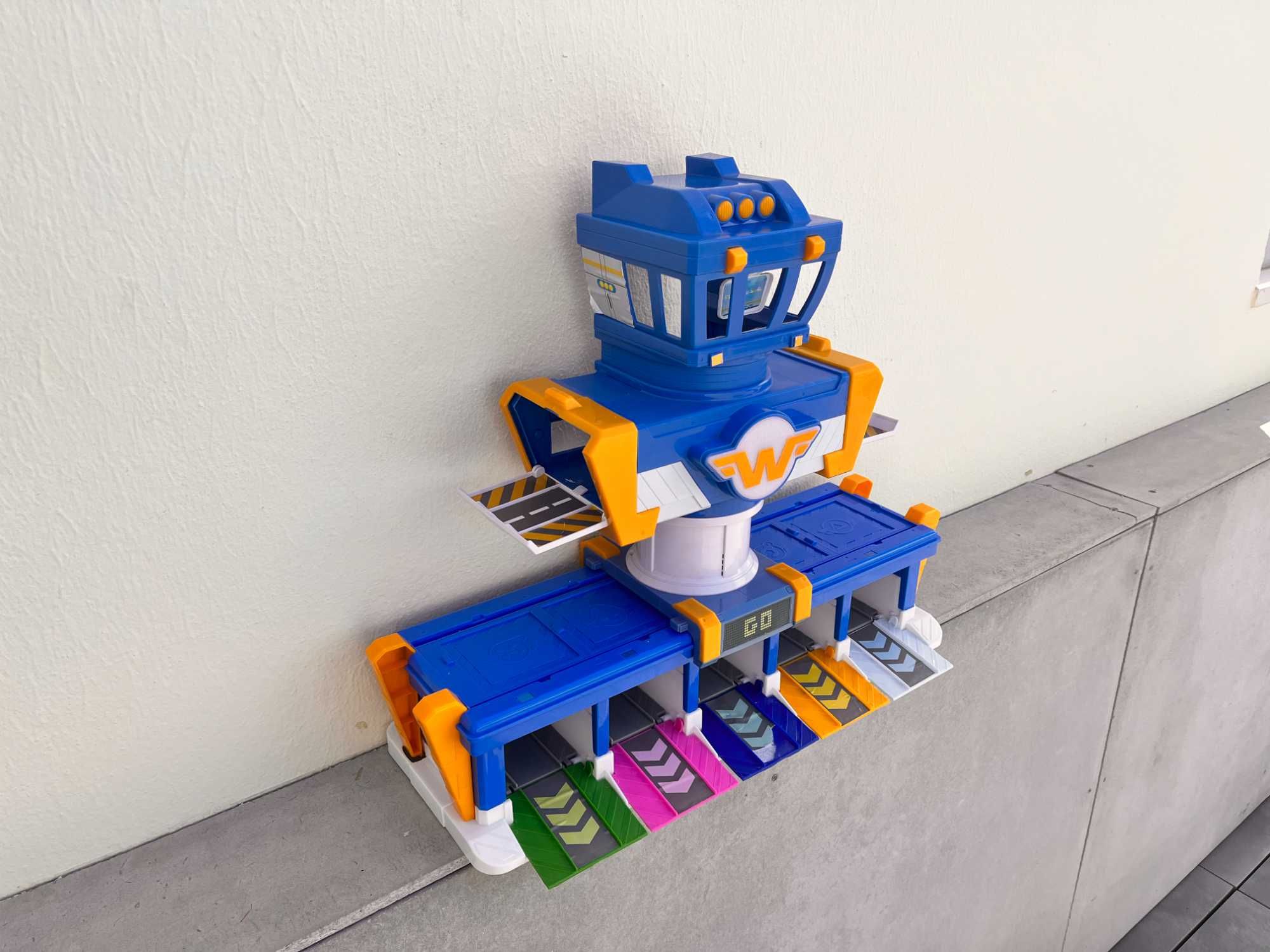 Super Wings - Aeroporto