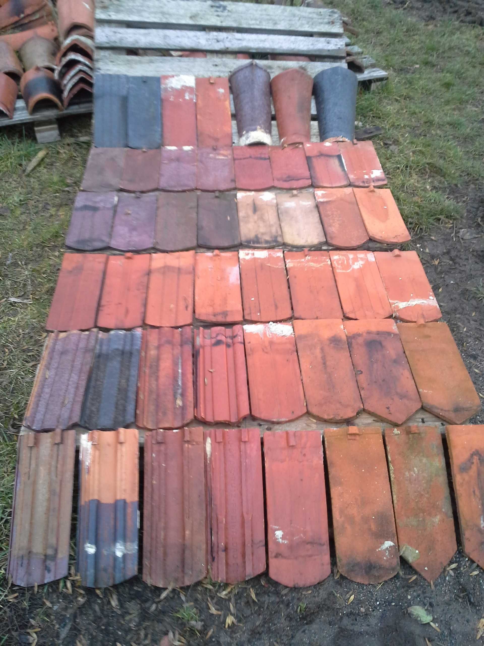 Dachówka karpiówka stara przedwojenna ceramiczna różna