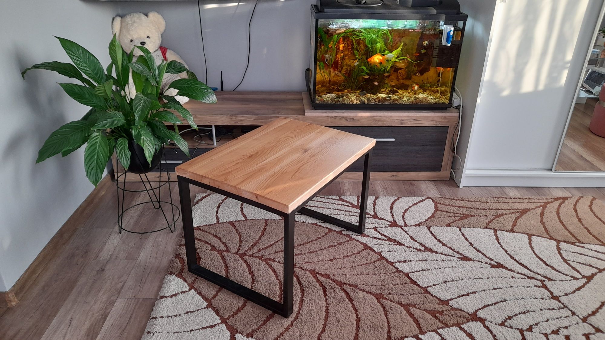 Stolik kawowy loft z litego drewna dębowego
