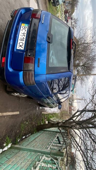 продам ваз 2111,на ходу