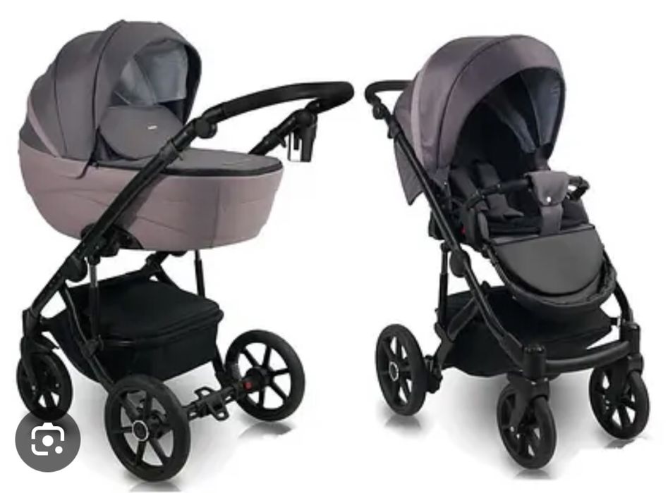 Коляска в чудовому стані .