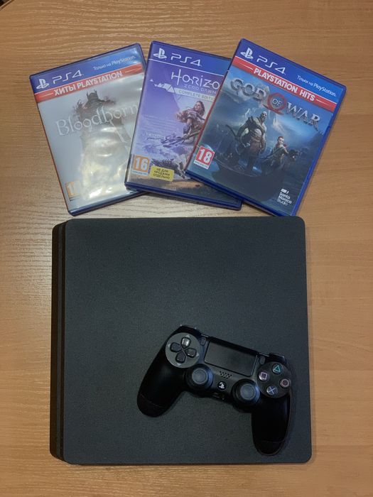 Playstation 4 slim 1tb + 3 гри