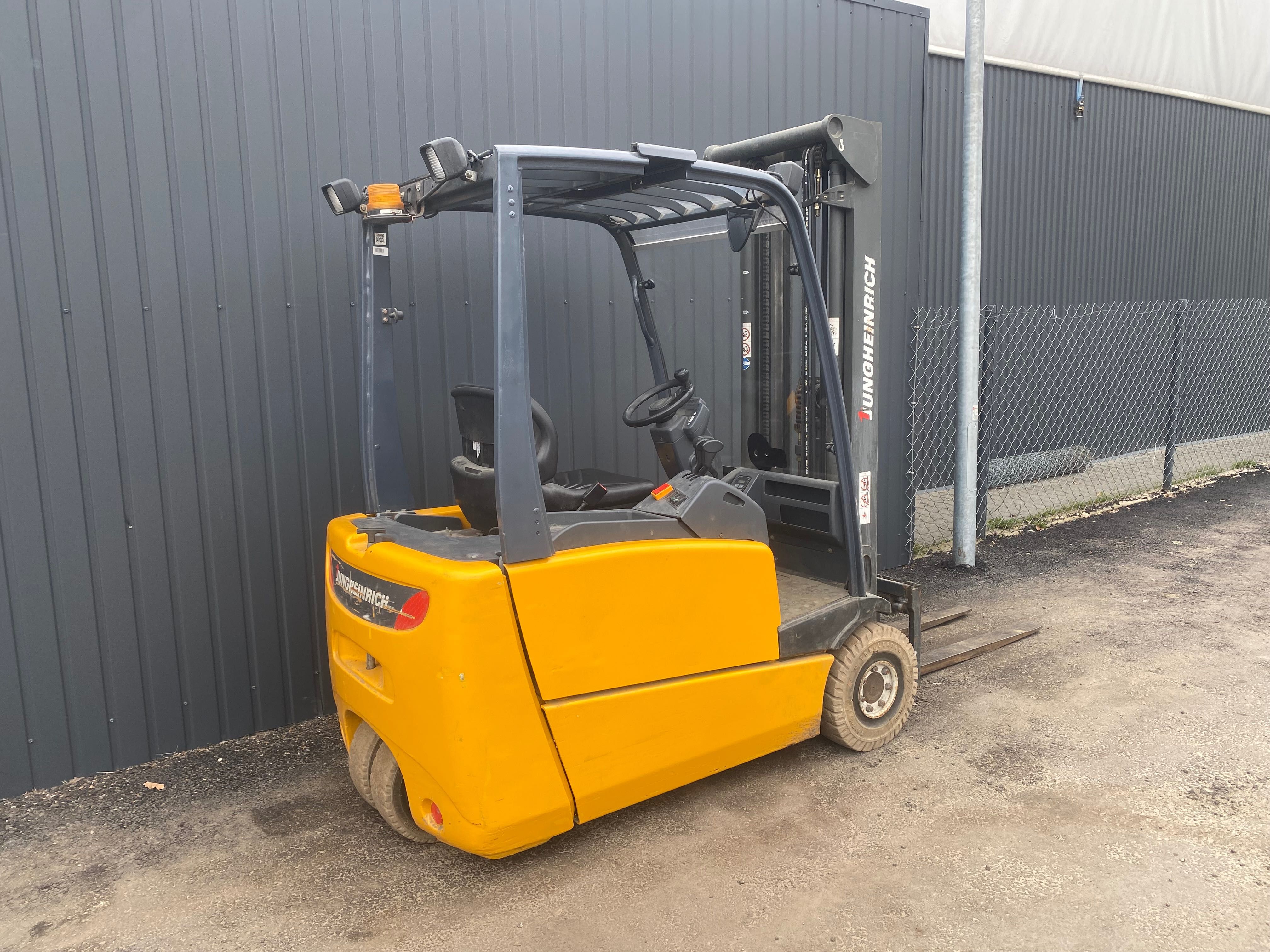 Jungheinrich EFG 216, 2005r Triplex 5.0 Białe opony Wózek widłowy RAK