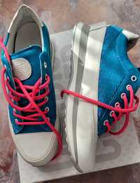 Sneakersy damskie firmy Candice Cooper. Rozmiar 39