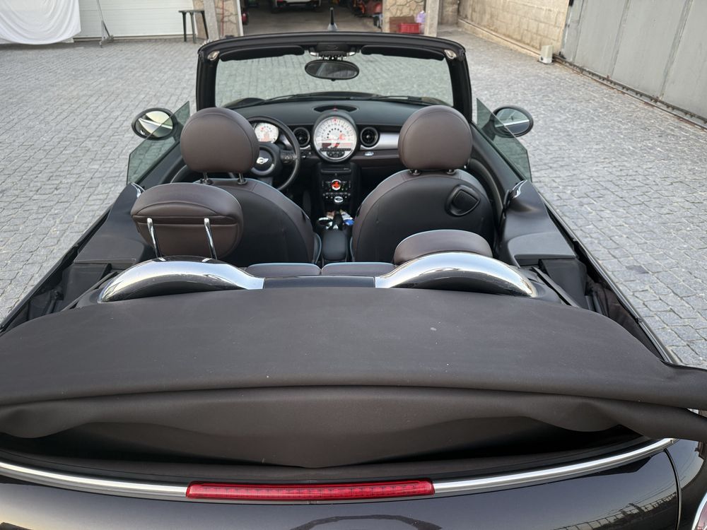 Mini cooper D cabrio versão HighGate