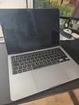 MacBook Pro 13″ (2020) – Intel i5 · 16 GB RAM · 512 GB SSD · BomEstado