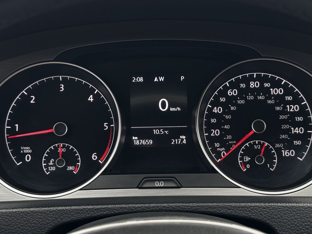 Volkswagen Golf 7 2.0 Disel. Автомат