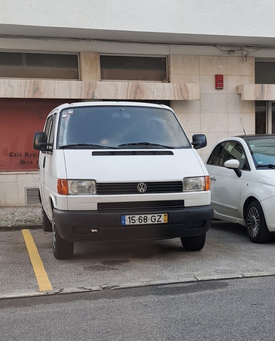 VW TRANSPORTER 2.4 D  de 1996 /7 lugares