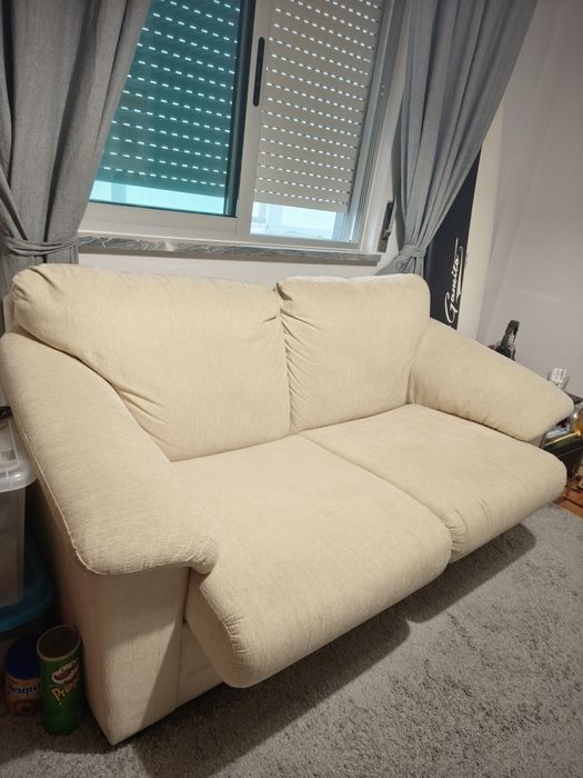 Vendo sofá cama em excelente estado