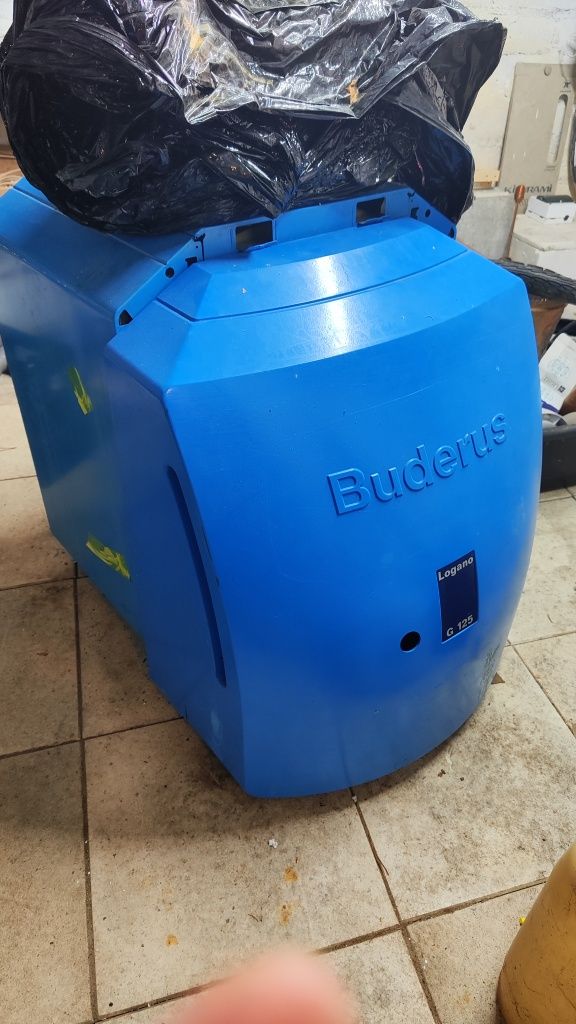 Piec olejowy Buderus logano G125