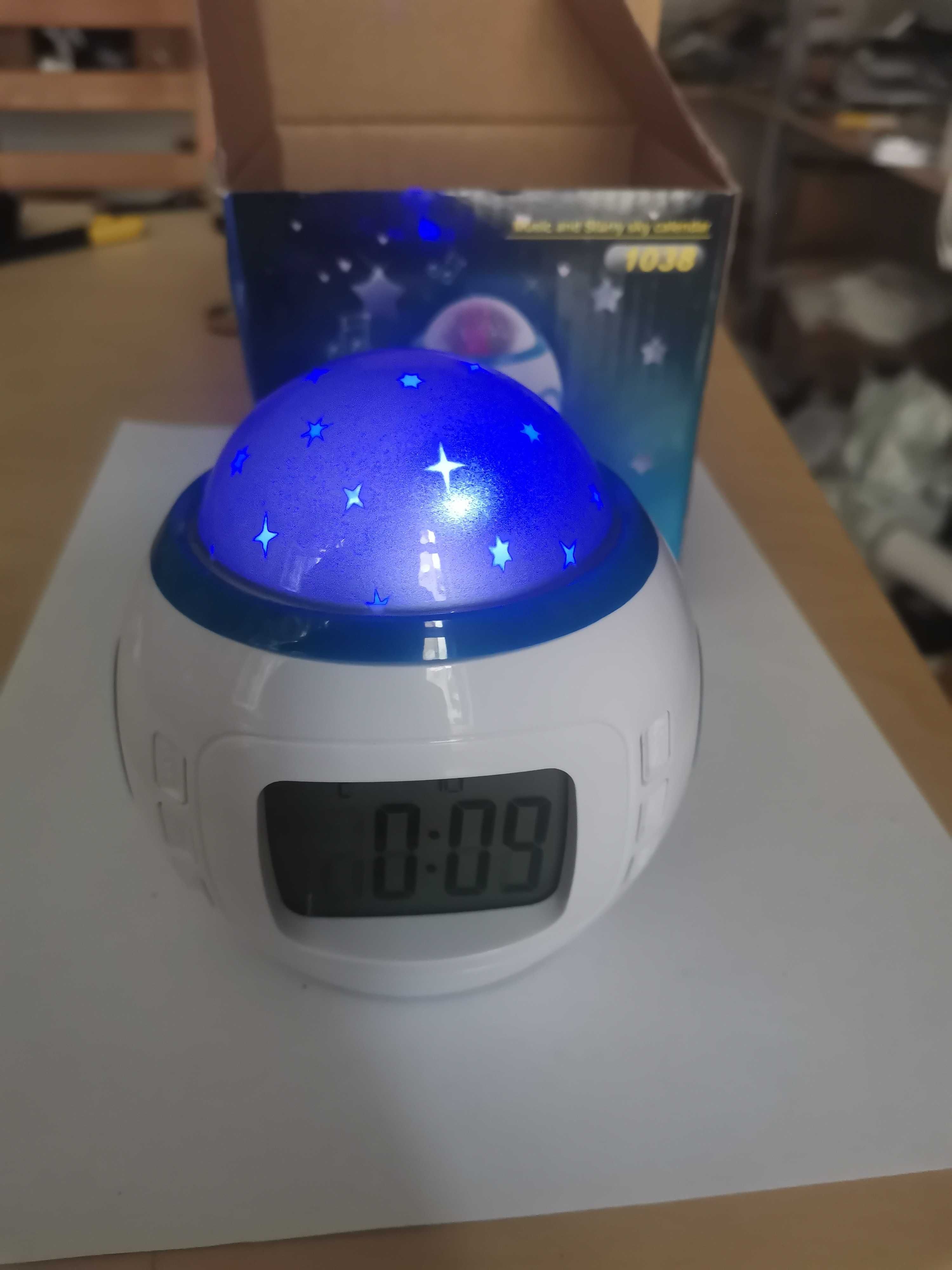 AK234 Budzik projektor gwiazd zegarek