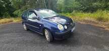 Volkswagen polo granatowy