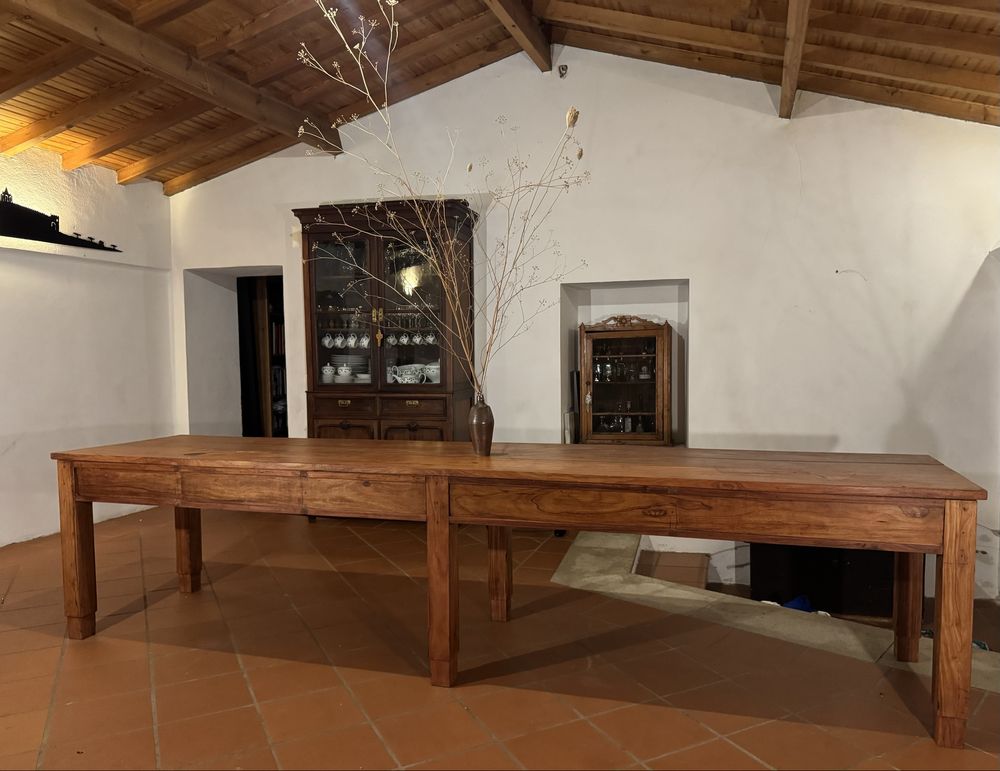 Mesa antiga madeira maciça