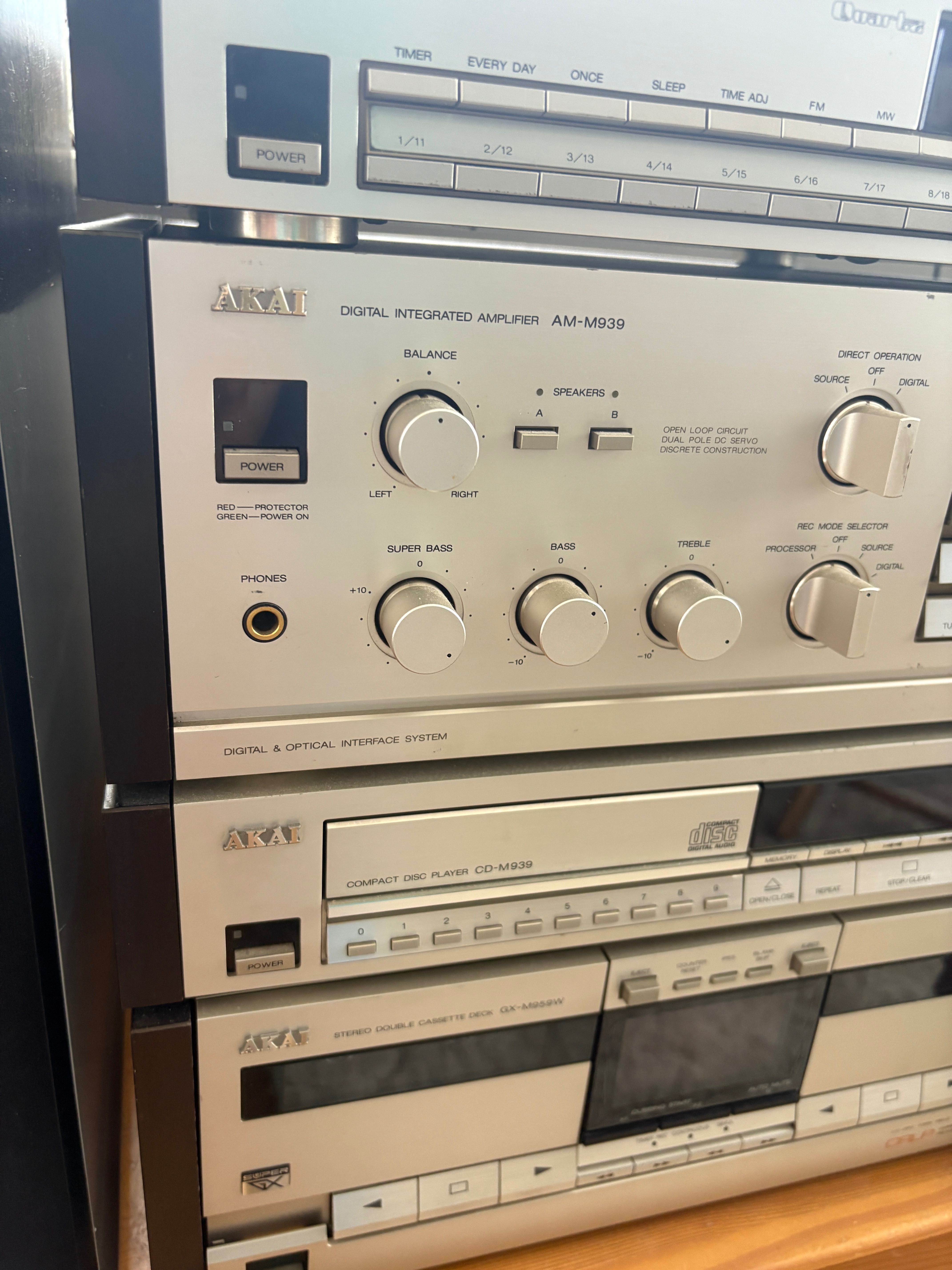 AKAI Topline Clarity seria GX 930 tylko jeden