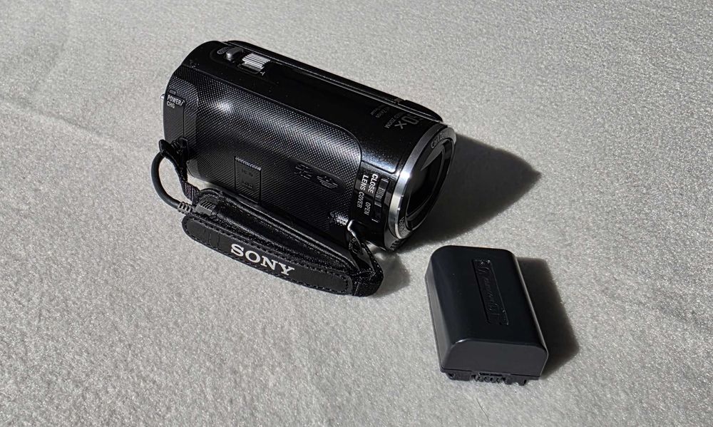Kamera Sony HDR CX-280e Full HD + karta pamięci