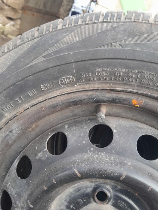 Продам диски р15 на Рено Меган