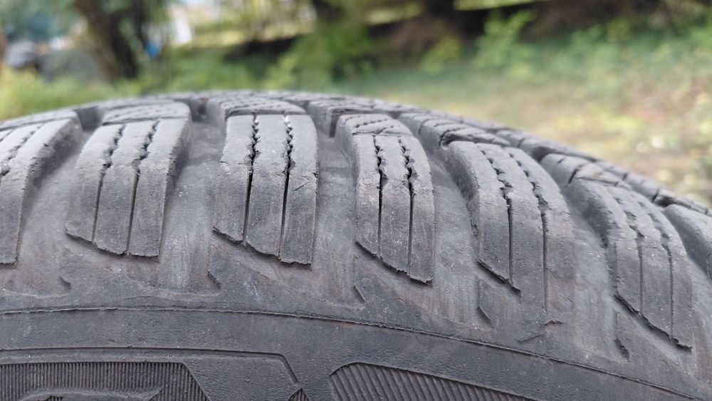 Opony zimowe GOOD YEAR