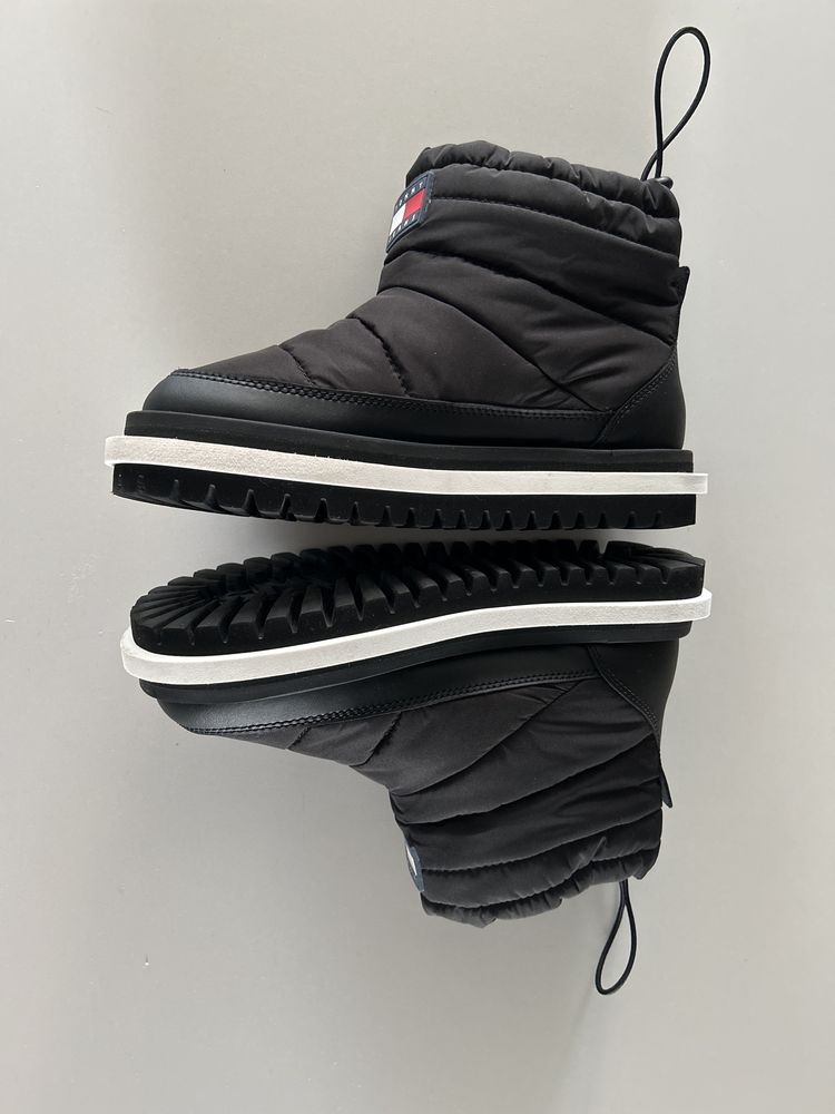 Tommy Jeans botki śniegowce czarne wygodne idealne na chlodniejsze dni