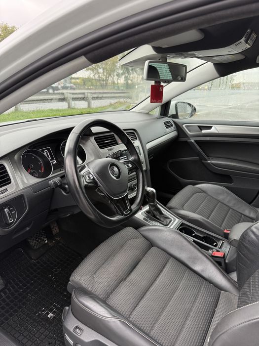 Volkswagen Golf 2.0 TDI DSG 2015 рік ІДЕАЛ