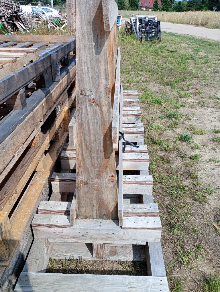 Stojak transportowy