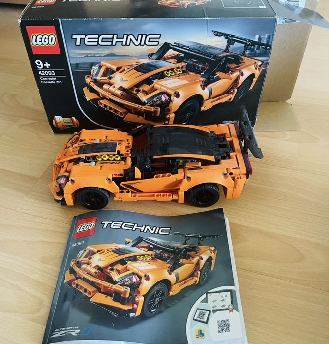 Lego Technic 42138, 42093, 42151, 42123, 42137, 42091, 42107
