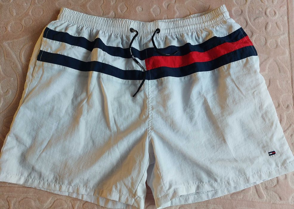 Шорти Tommy Hilfiger