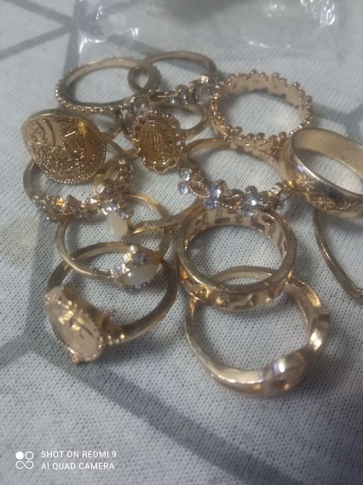 Zestaw pierścionków 14 sztuk