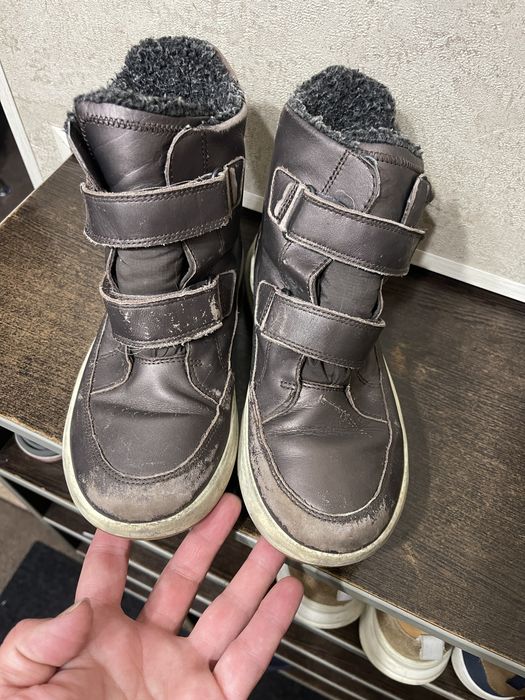 Ботинки бесплатно для двора 35р