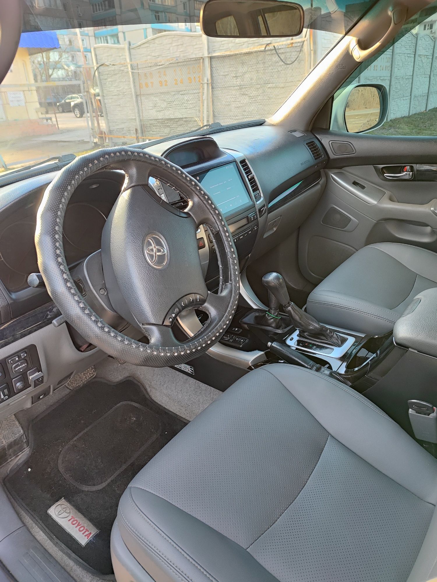 Toyota Lsnd Cruser  Prado 120