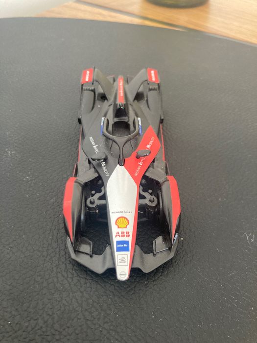 Wyścigówka rc na Bluetooth marki shell.