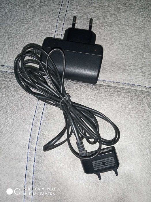 Сетевые зарядные устройства для Sony Ericsson оригинальные