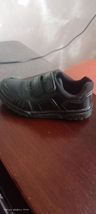 Продам взуття дитяче