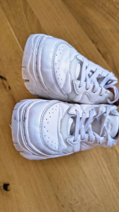 Sneakersy Zara 34-35
