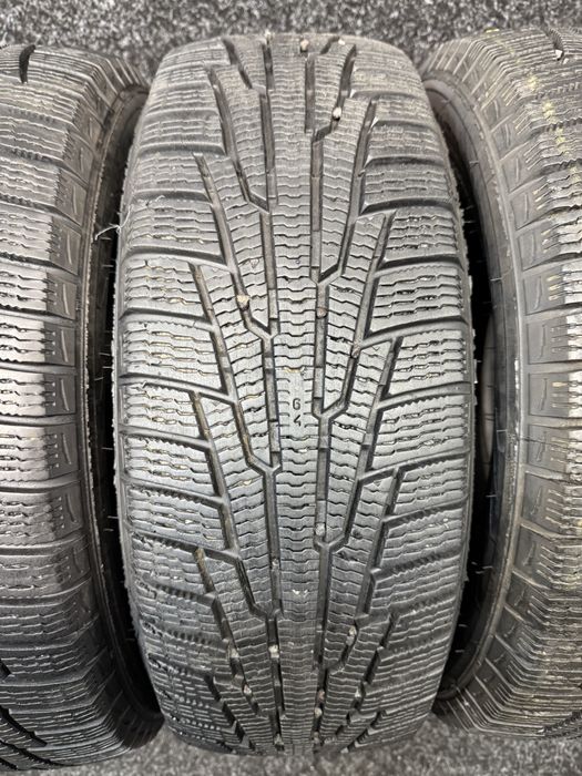 Шини зимні Б/У 195/65R15 Nokian Nordman RS2