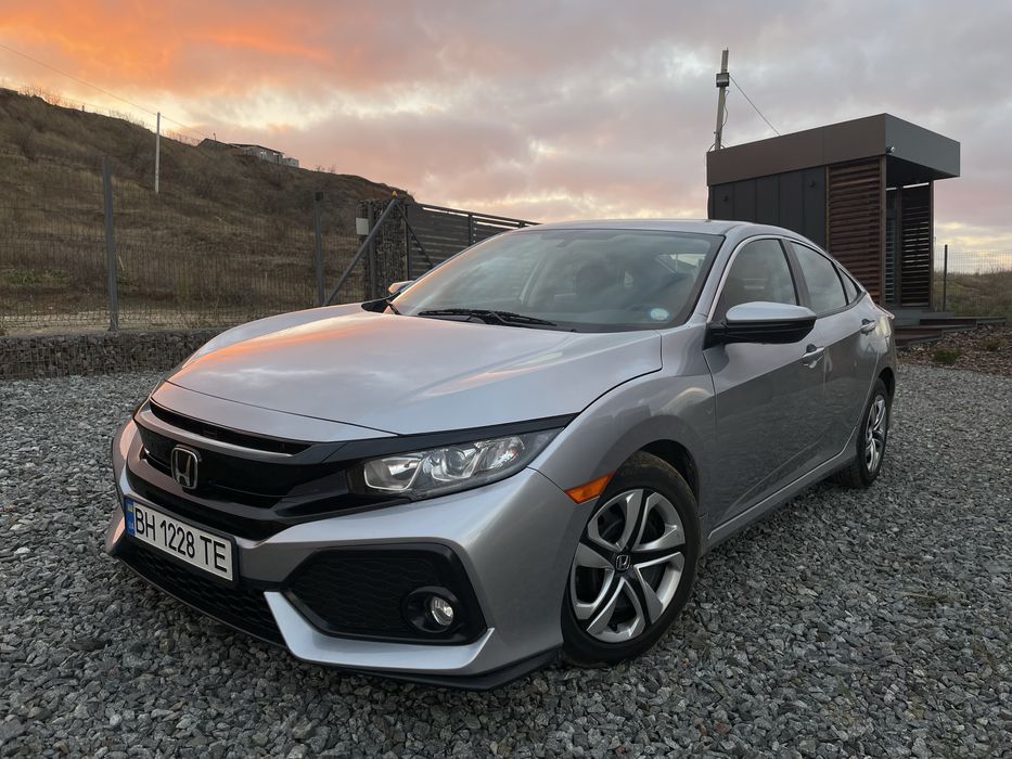 Honda civic x / 10  2018 хонда сивик