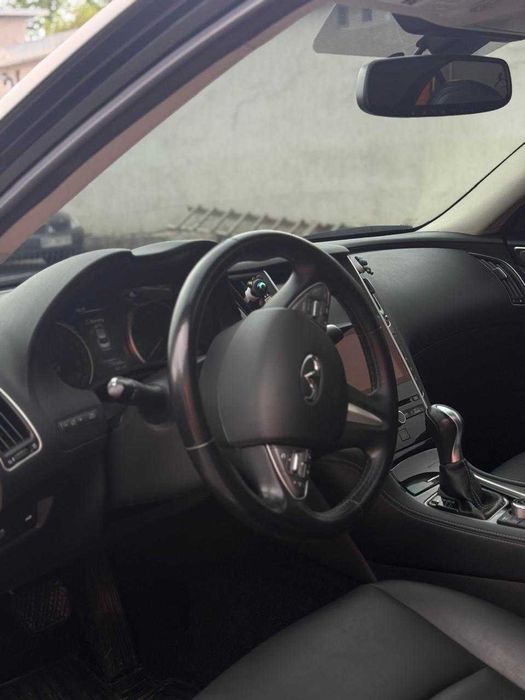 Infiniti Q50 (base) 2017 3.0t