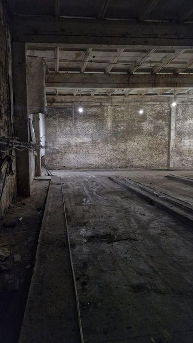 Оренда складських приміщень у Києві, вул. Сікевича 900м2