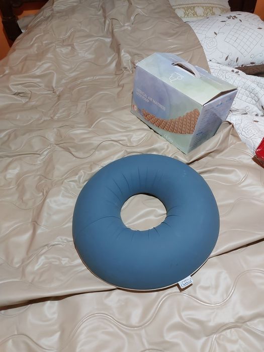 Colchão Anti-Escaras,  Almofada e Capa para Colchão
