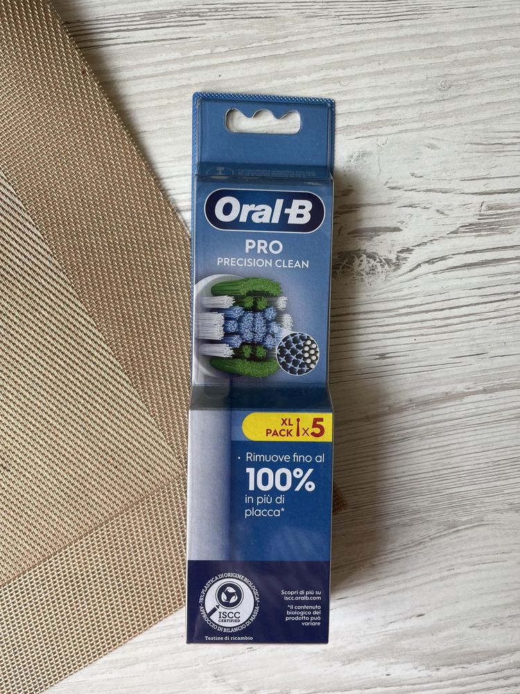 Насадки Oral b на електричні щітки оригінал