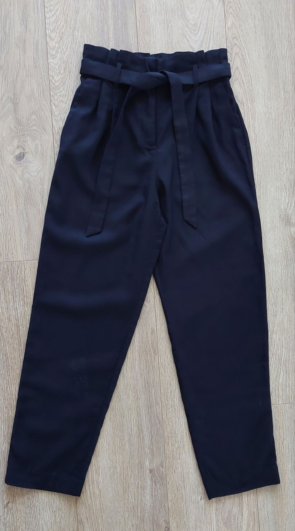 H&M r.34 czarne spodnie wiskoza wyższy stan