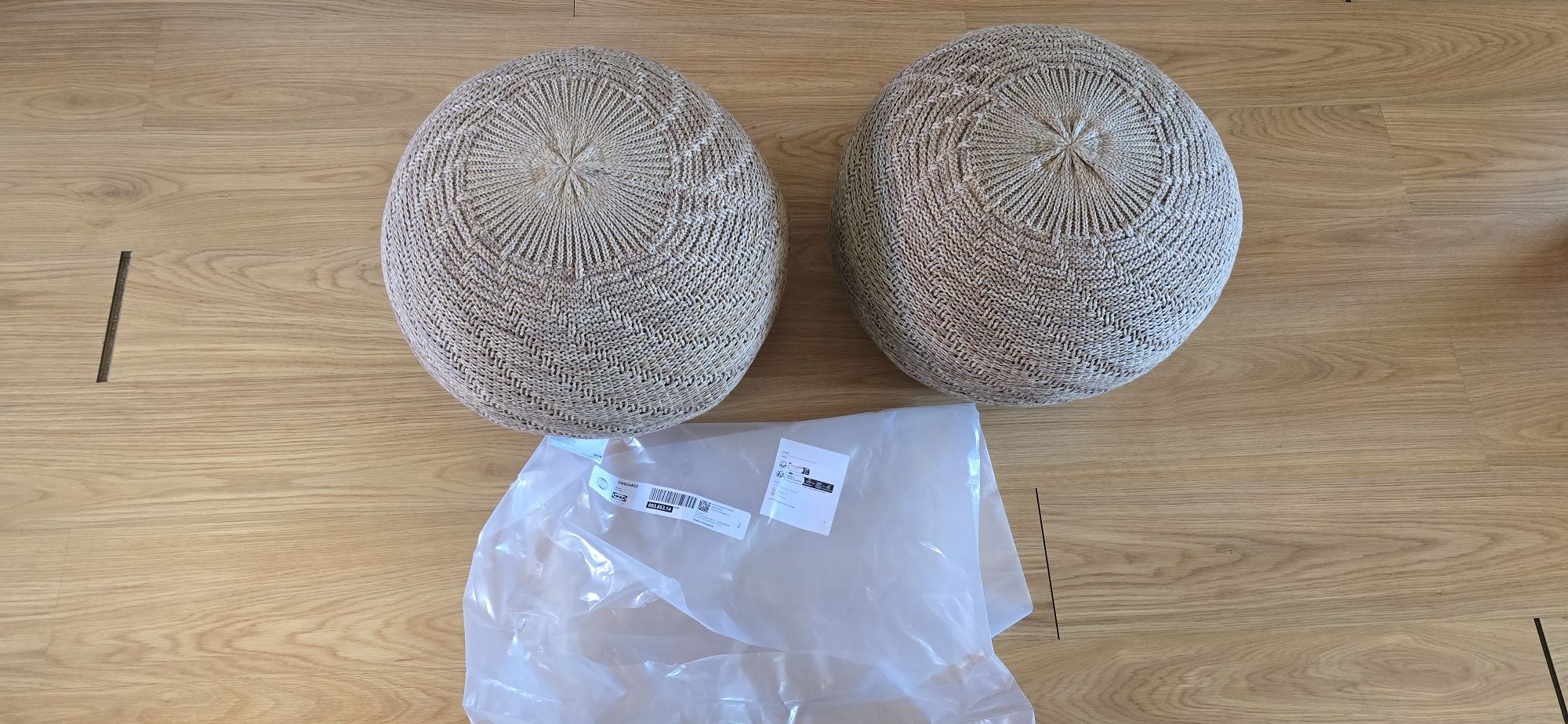 Dois Pufes SANDARED IKEA NOVOS

Pufe, bege, 45 cm