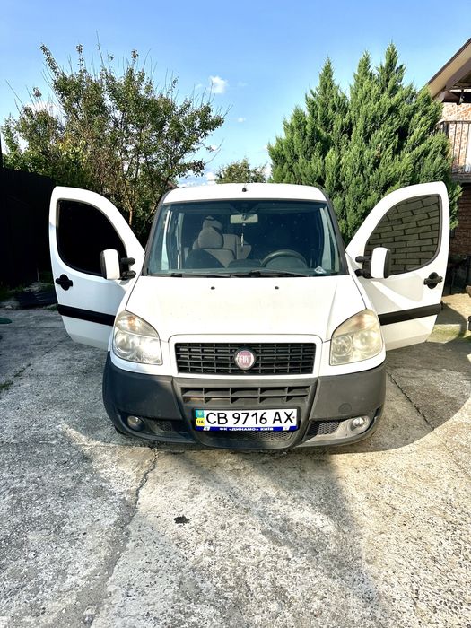 Продам Fiat Doblo Пасажир, Дизель 2009 рік