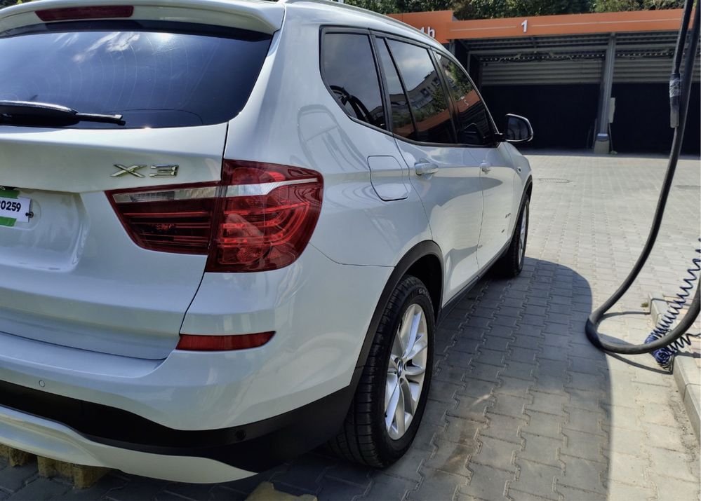 BMW X3 2015 рік