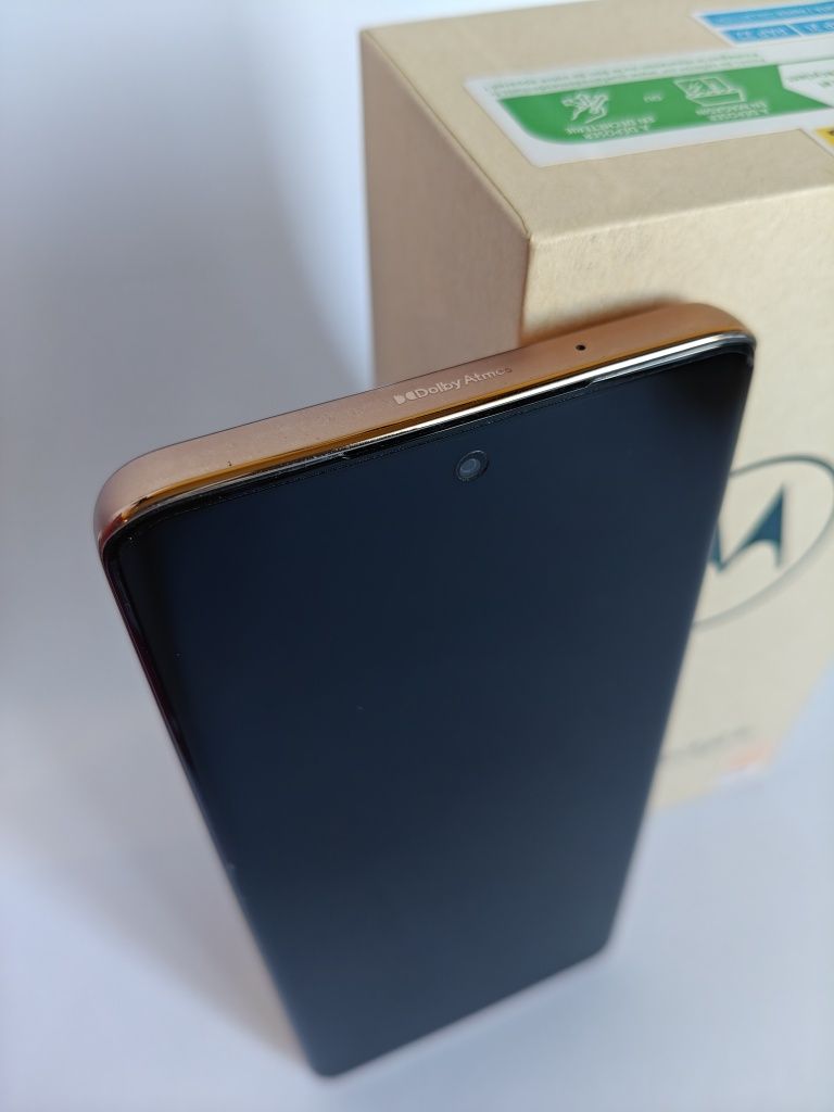 Motorola Edge 40 Neo 12/256 Pantone Peach Fuzz