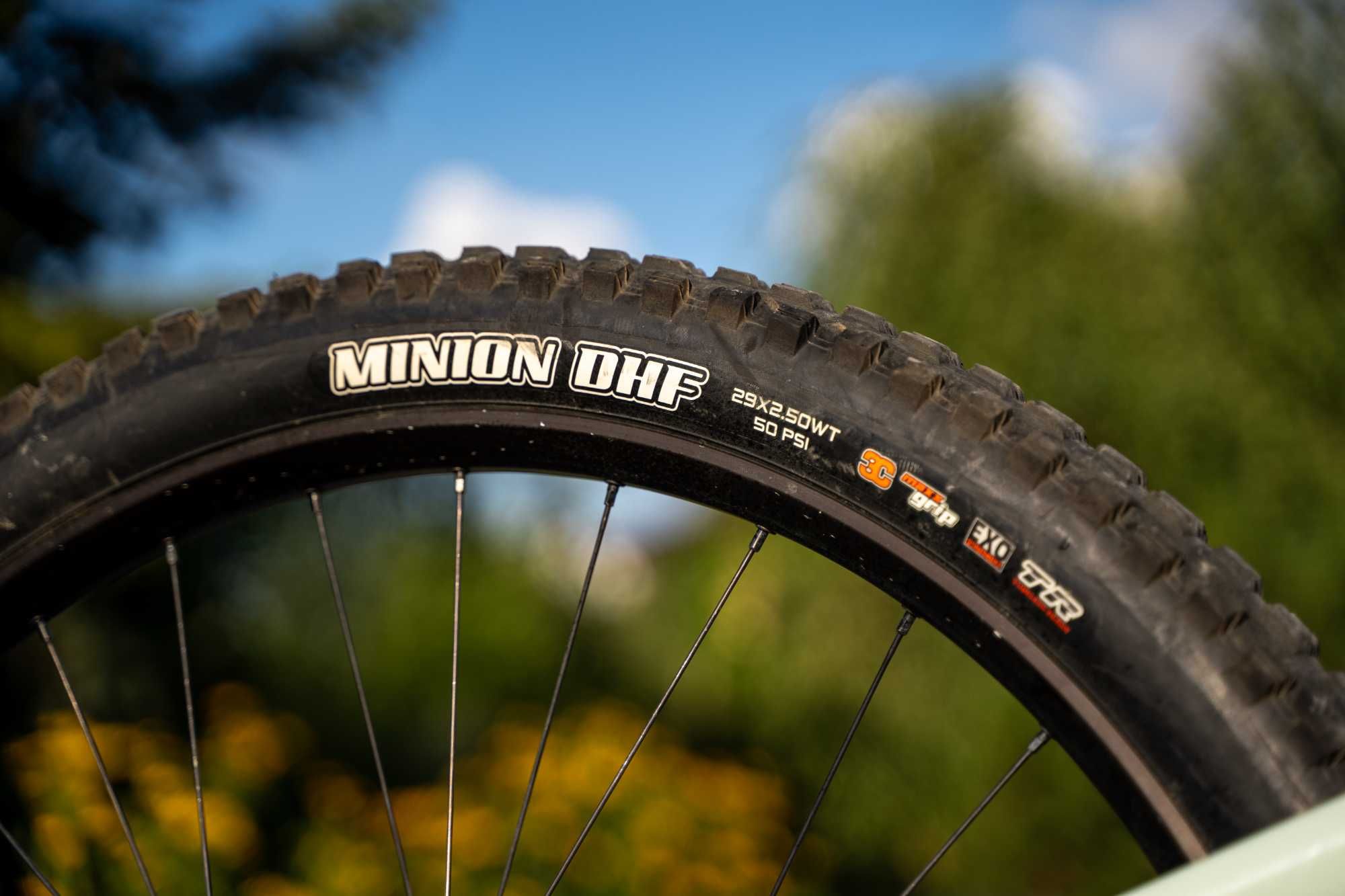 Focus Jam 6.9 2022 (Fox 36, Shimano deore xt, novatec, race face)