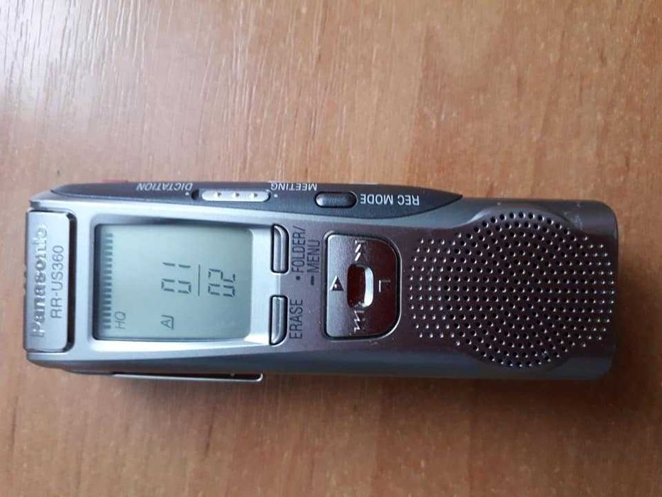 Диктофони портативний рекордер Panasonic RR-QR180