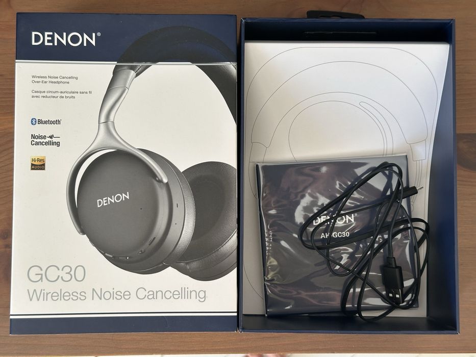 Słuchawki DENON GC-30 Bezprzewodowe Nauszne Futerał + Kable GC30